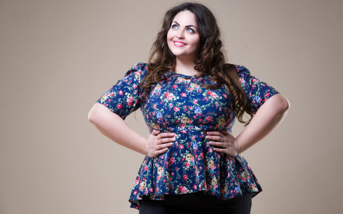Plus Size Mode mit Stil 1 Plus Size Mode mit Stil 1